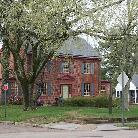 Williamsburg Manor B&B Екстериор снимка