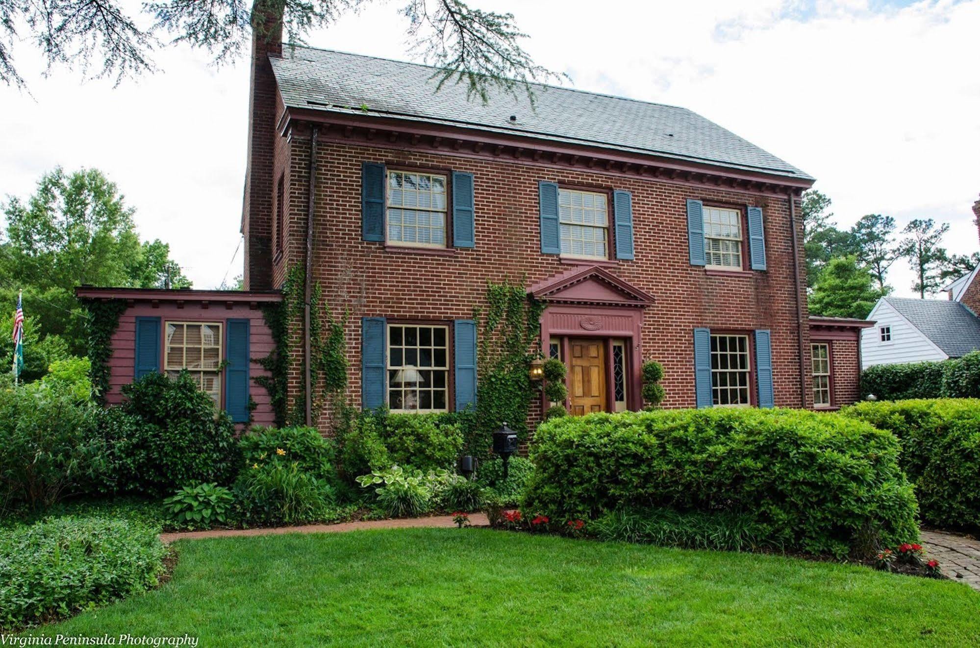 Williamsburg Manor B&B Екстериор снимка