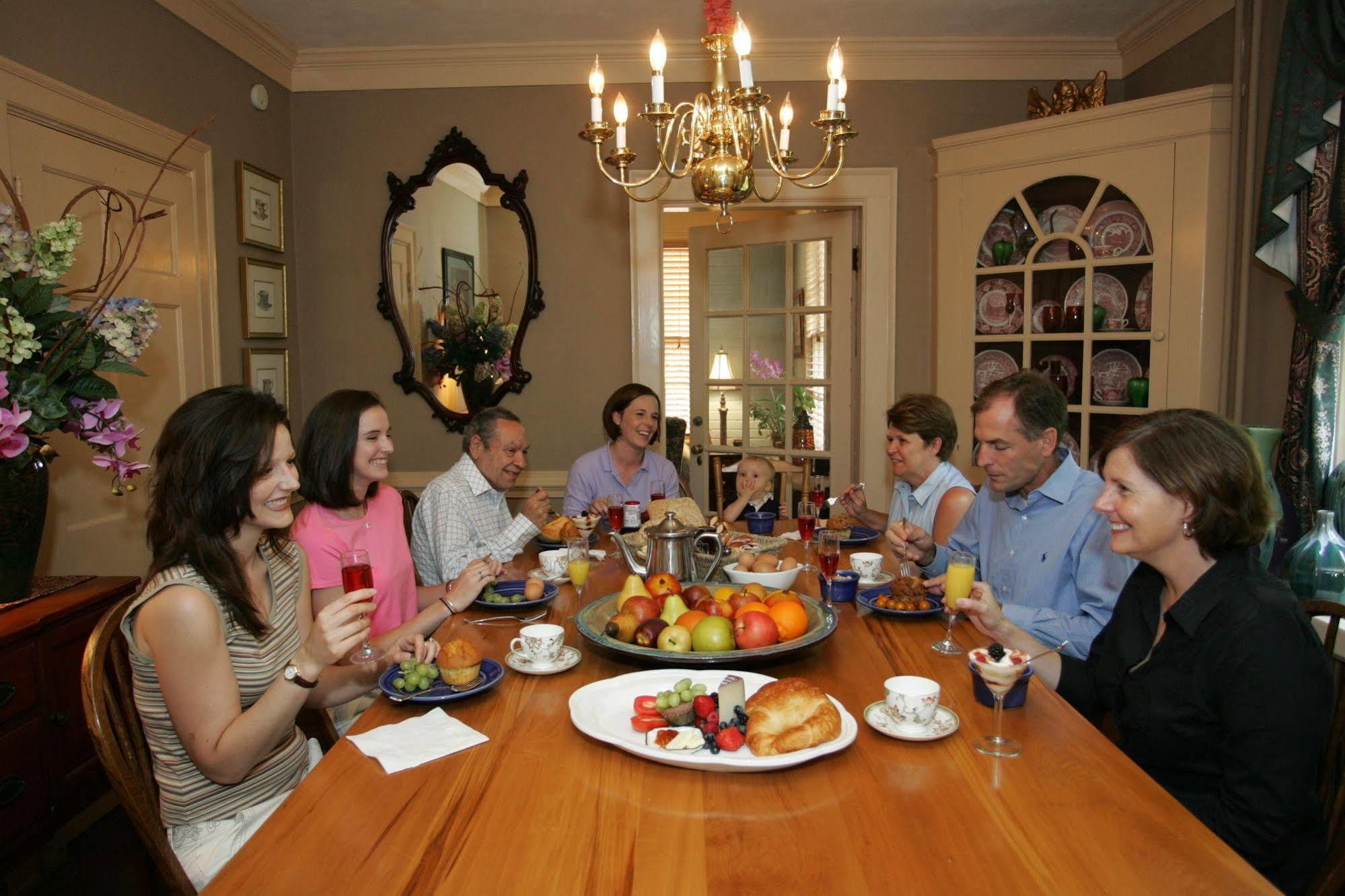 Williamsburg Manor B&B Екстериор снимка