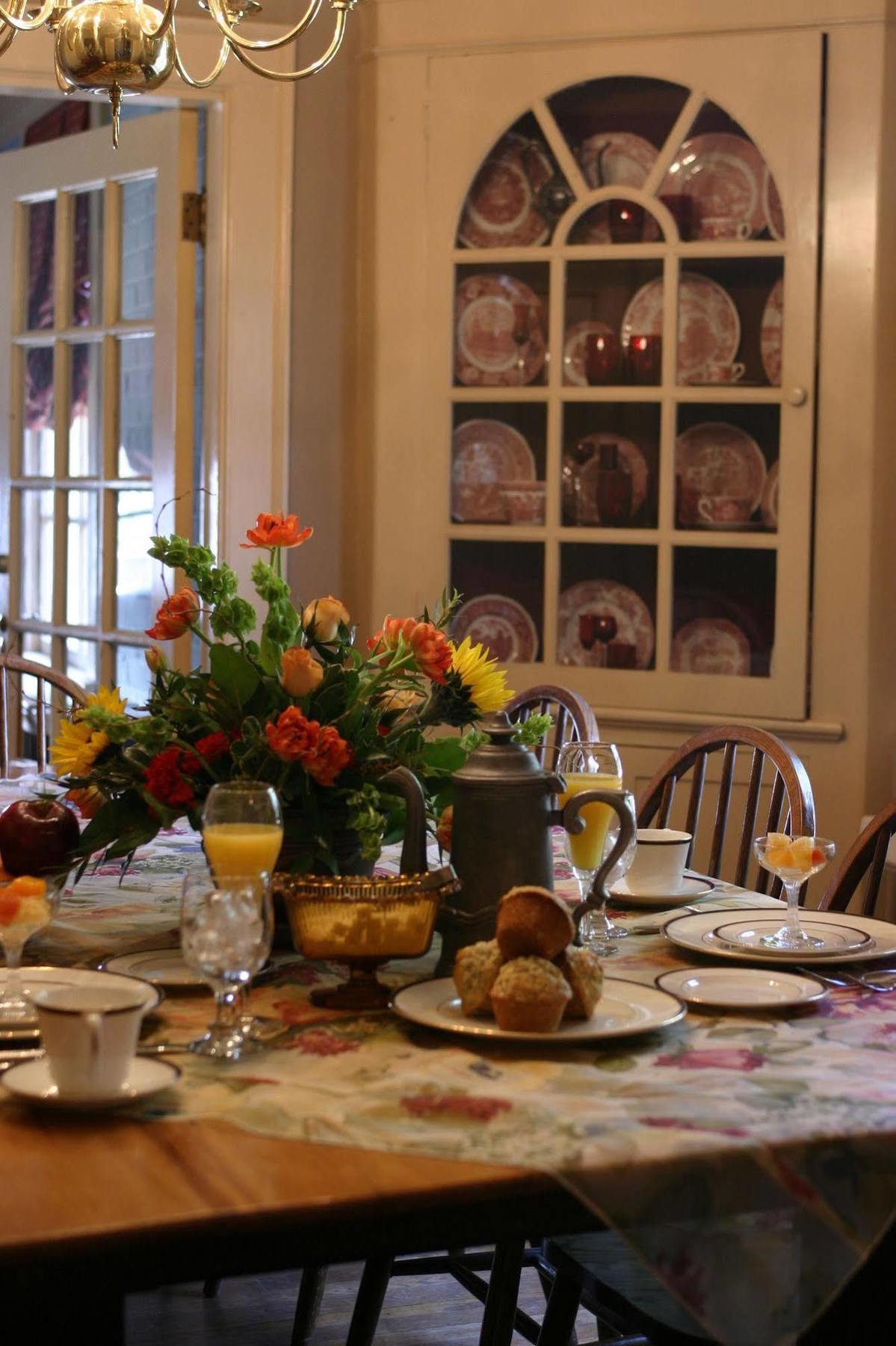 Williamsburg Manor B&B Екстериор снимка
